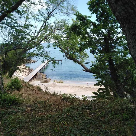 Private In Saint Elena Apartment