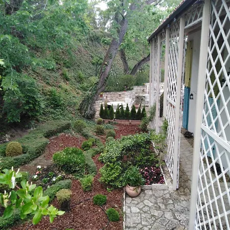 Private In Saint Elena Saints Constantine and Helena