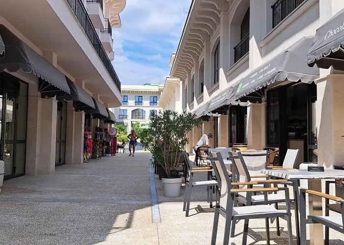 Private In Saint Elena Lägenhet Saints Constantine and Helena