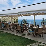 Private In Saint Elena Apartmán