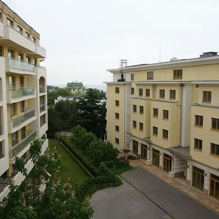 Private In Saint Elena * Saints Constantine and Helena