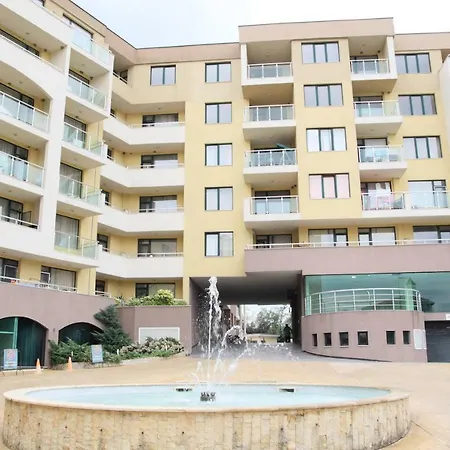 Private In Saint Elena * Άγιος Κωνσταντίνος και Ελένη