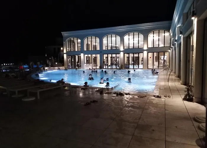 Private In Saint Elena Апартамент