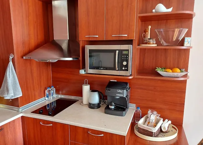 Private In Saint Elena * Св. Св. Константин и Елена