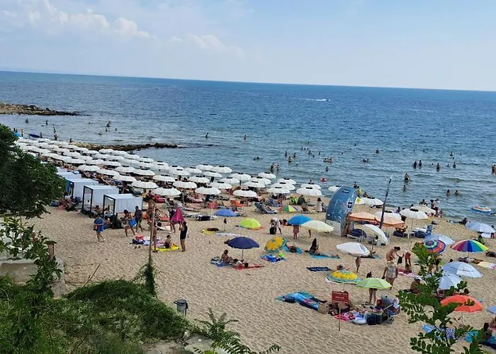 Private In Saint Elena